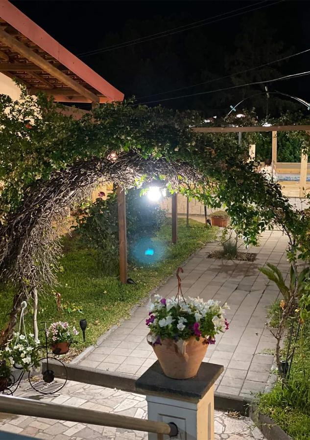 Peri Peri Guest House Mascali Exterior photo